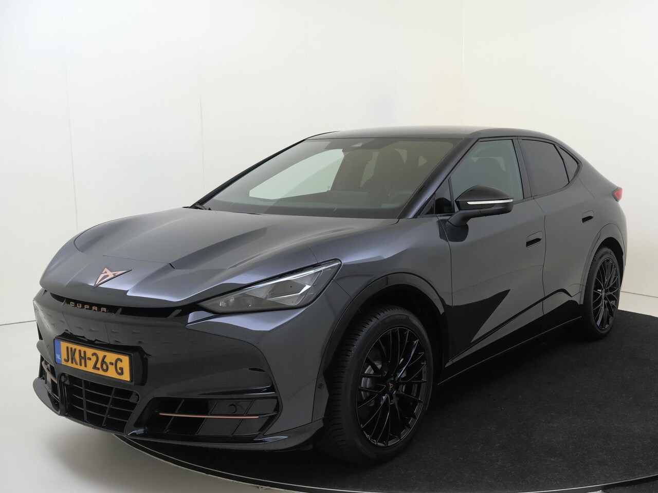 CUPRA Tavascan - Business 82 kWh | Achteruitrijcamera | Navigatie | Adapt. Cruise Control | Dodehoek sensor - AutoWereld.nl