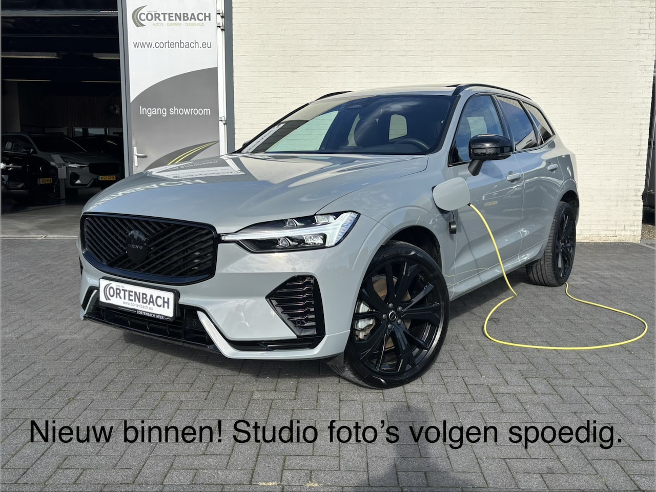 Volvo XC60 - 2.0 T6 Plug-in hybrid AWD Plus Black Edition Long Range | Facelift | Zwenkbare trekhaak | - AutoWereld.nl