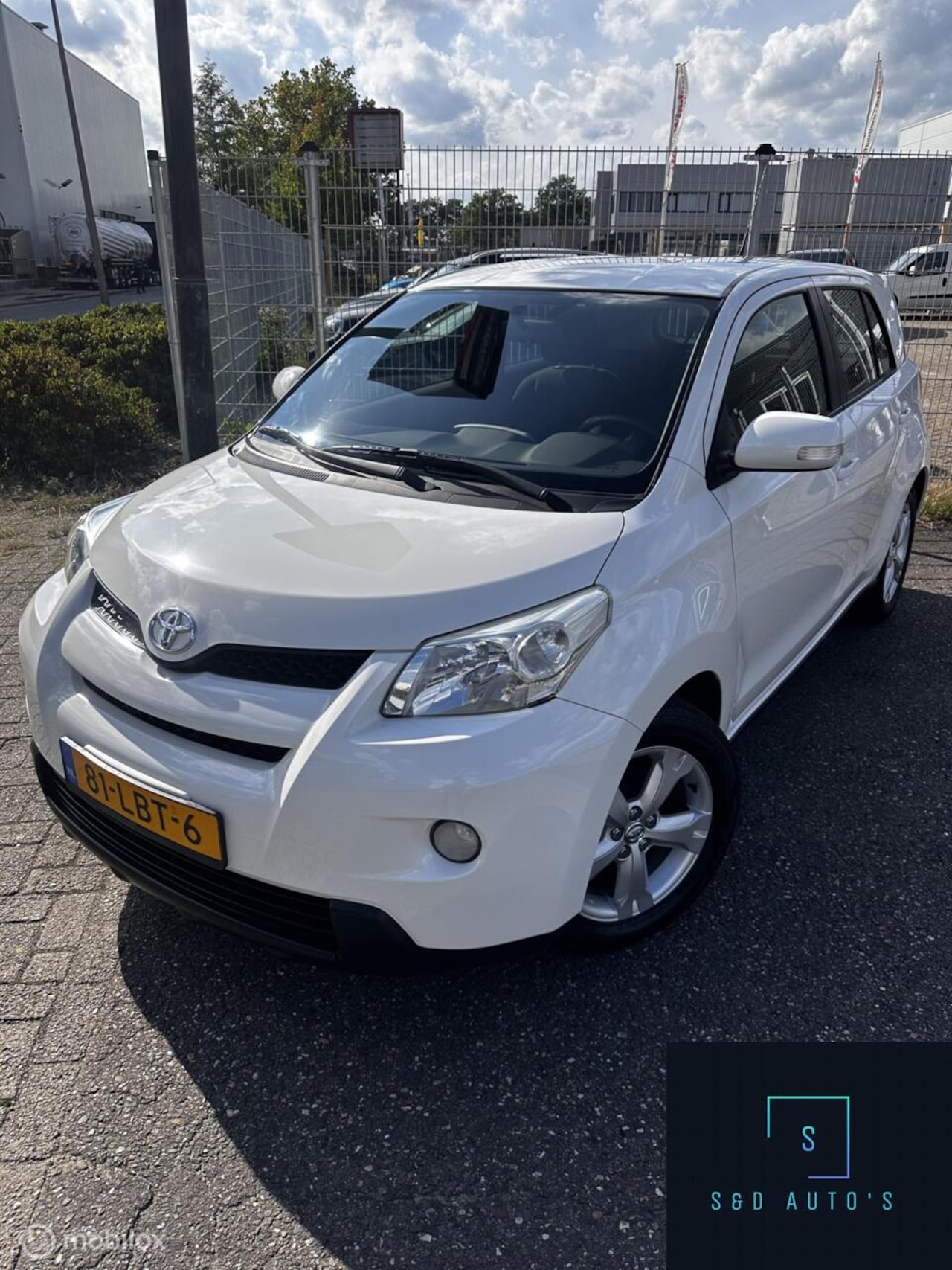 Toyota Urban Cruiser - 1.3 VVT-i Aspiration / Zeer nette auto. - AutoWereld.nl
