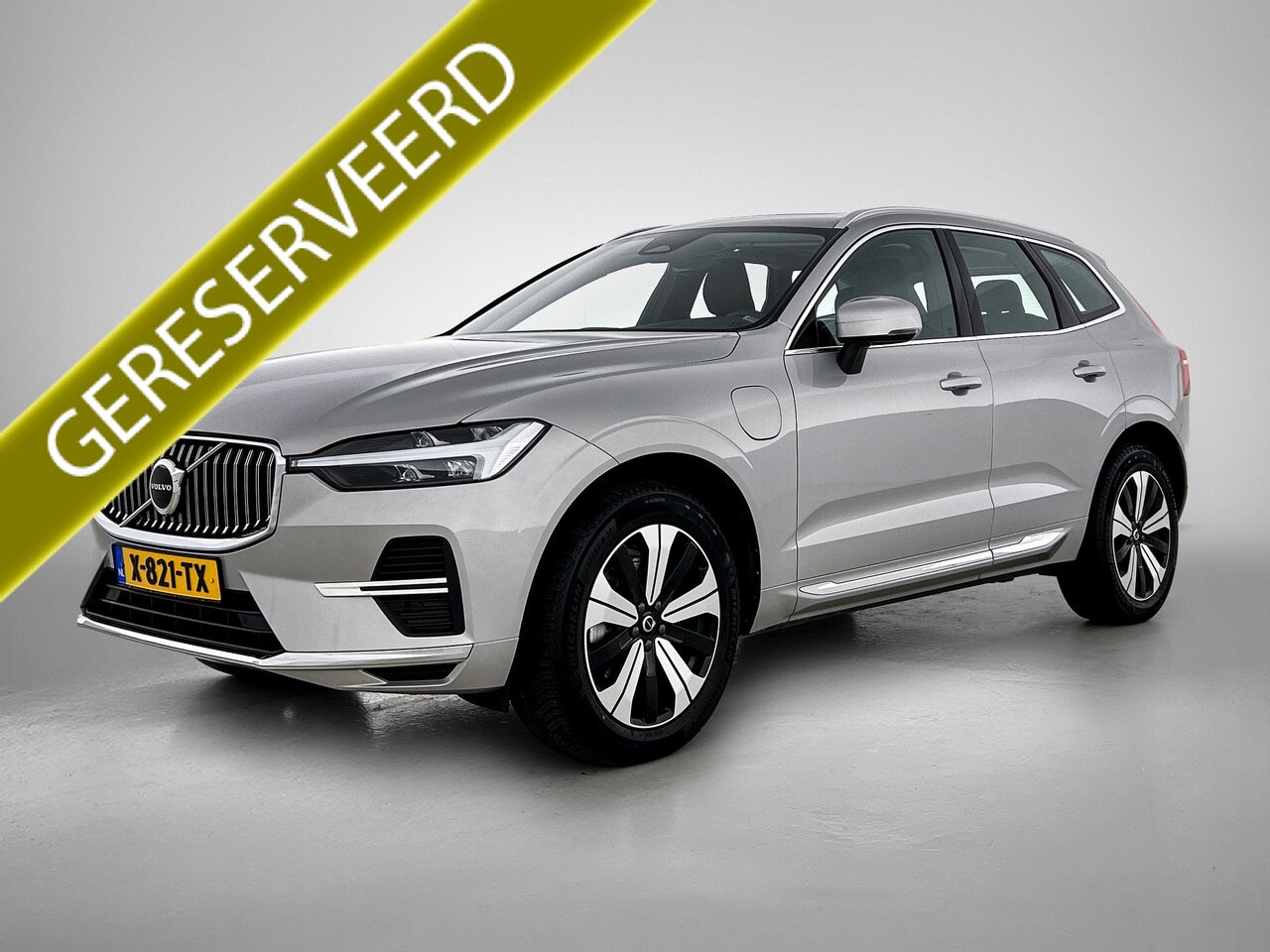 Volvo XC60 - 2.0 T6 Plug-in LongRange / AWD Plus Bright / Trekhaak / Panoramadak / Pdc+Camera / NL.Auto - AutoWereld.nl
