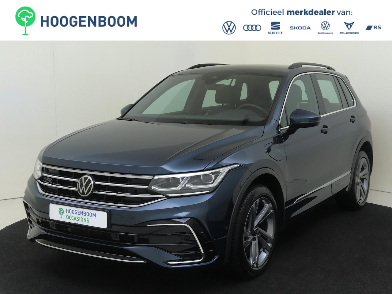 Volkswagen Tiguan - 1.4 TSI eHybrid R-Line Business | SoH 88% | Trekhaak | Achteruitrijcamera | Matrix LED ver - AutoWereld.nl
