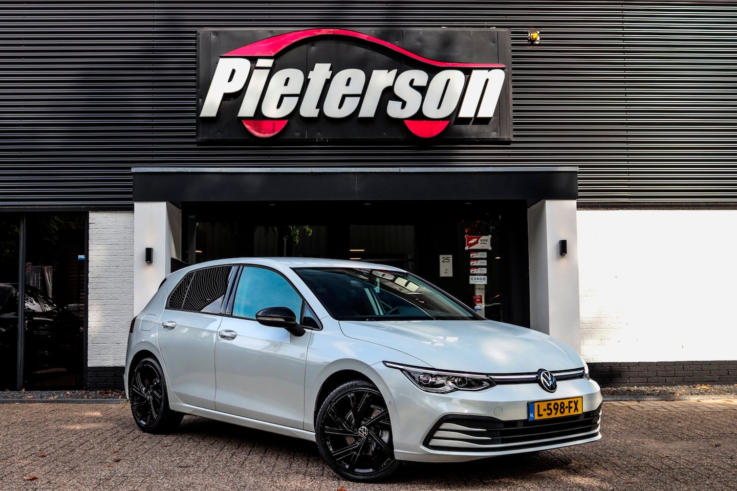 Volkswagen Golf - 1.0 TSI NAP MASSAGE MEMORY SFEERVERLICHTING - AutoWereld.nl