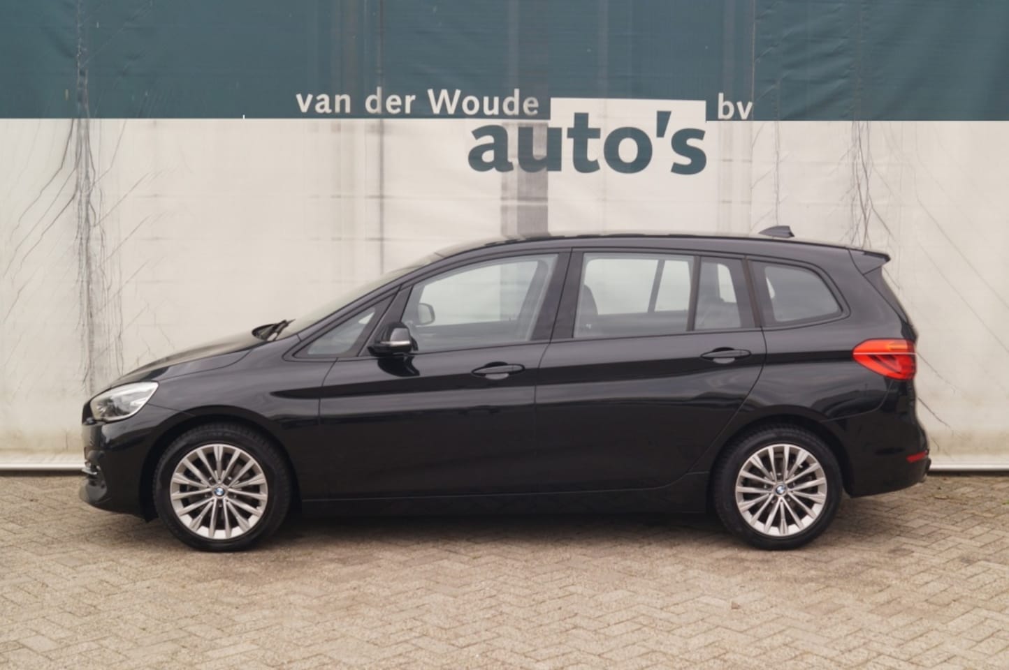 BMW 2-serie Gran Tourer - 218i Automaat Business Edition Plus -LEER-ECC-LED-NAVI-CAM- - AutoWereld.nl