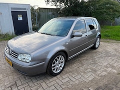 Volkswagen Golf - 1.6 Sportline 5D Bj 2004 Airco, APK tot 07-2027