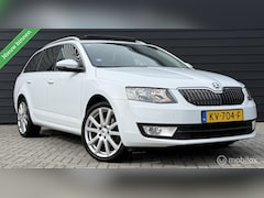 Skoda Octavia Combi - 1.0 TSI Style DSG/Pano.dak/Trekhaak/Clima/Cruise