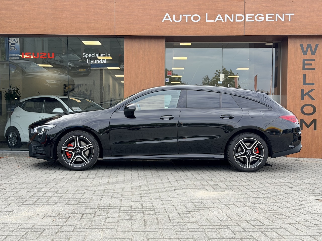 Mercedes-Benz CLA-klasse Shooting Brake - 250 e Business Solution AMG Limited 250 e Business Solution AMG Limited - AutoWereld.nl