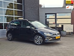 Volkswagen Golf Sportsvan - 1.5 TSI ACT Comfortline | Trekhaak Zwenkbaar| Camera | ACC l Stoelverwarming | Apple carpl