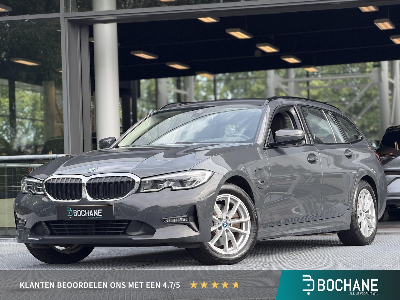 BMW 3-serie Touring - 320e Business Edition Plus Automaat 204PK | Leder | Elektrische achterklep | Incl Winterse - AutoWereld.nl