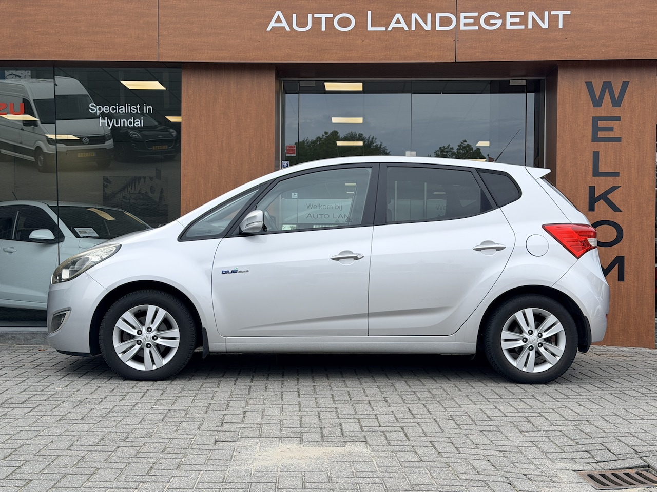 Hyundai ix20 - 1.4i i-Vision | Radio | Cruise control | Airco | Climate control | Trekhaak - AutoWereld.nl