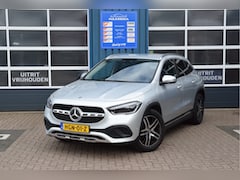 Mercedes-Benz GLA-Klasse - 220 d 4MATIC Progressive Trekhaak Automaat