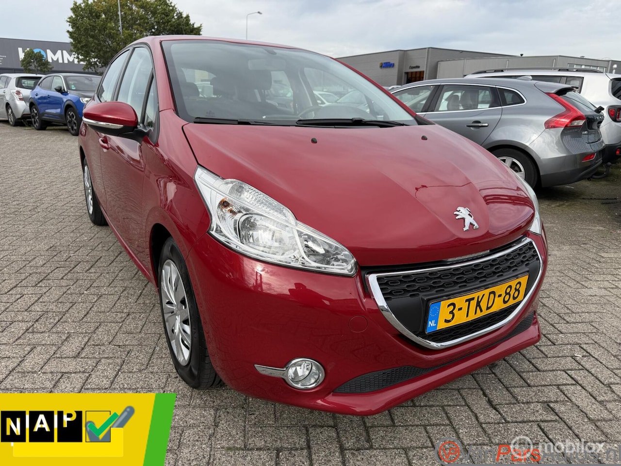 Peugeot 208 - 1.2 Vti Active 1.2 VTi Active,Airco,5drs,Dealer Onderhouden,NAP! - AutoWereld.nl