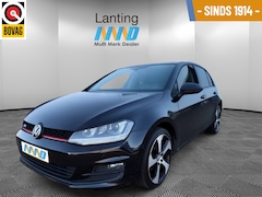 Volkswagen Golf - 1.2 TSI Business Edition R Connected pano