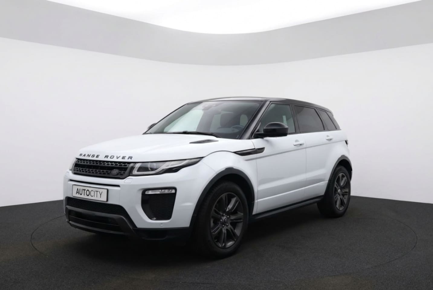 Land Rover Range Rover Evoque - SE Dynamic 2.0 TD4 HSE Dynamic Pano l Leder l Camera - AutoWereld.nl