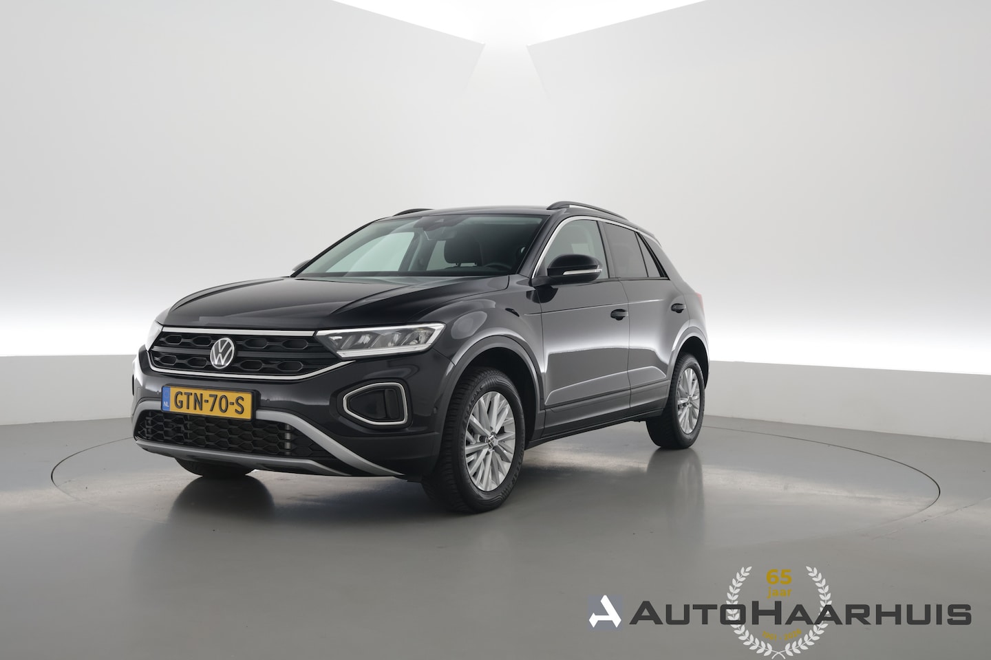 Volkswagen T-Roc - 1.5 TSI 150pk DSG | Afn. Trekhaak | Navi | Apple CarPlay | PDC V+A | Stoelverw. | LED | Ad - AutoWereld.nl