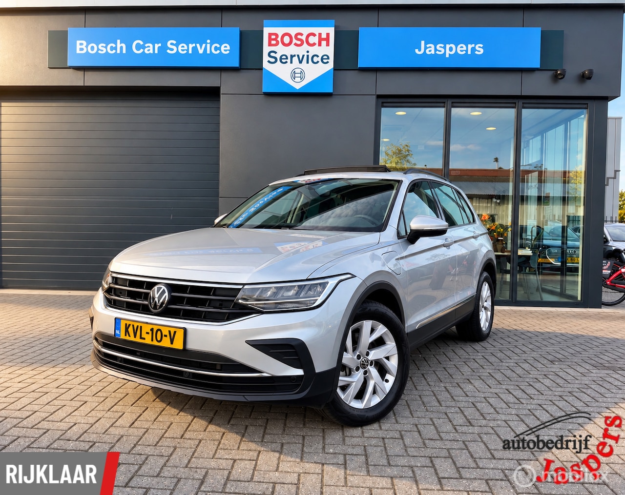 Volkswagen Tiguan - 1.4 TSI eHybrid PANO/CARPLAY/CAMERA - AutoWereld.nl