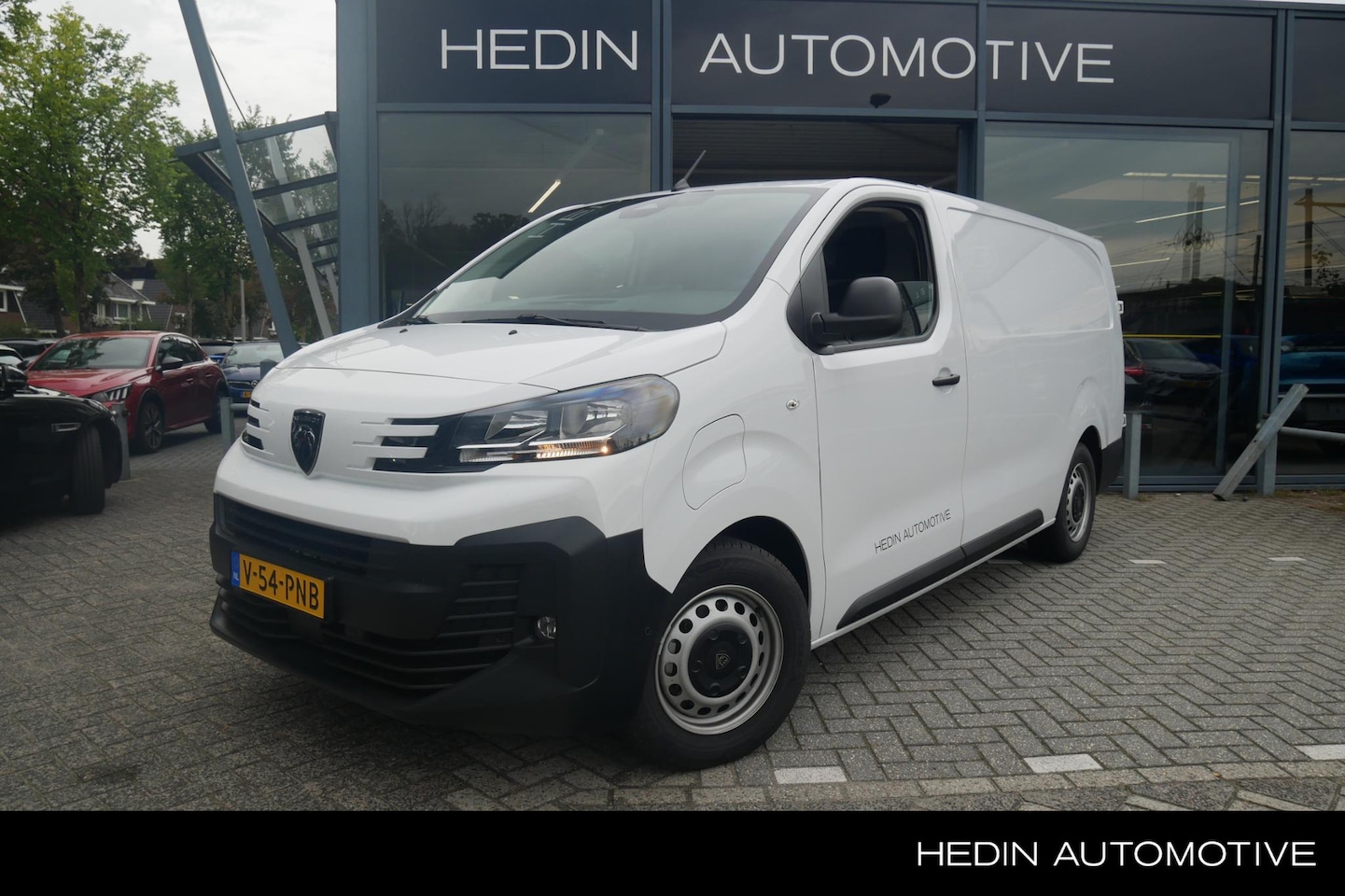 Peugeot e-Expert - EV L2 75 kWh | Camera | PDC Voor+Achter | Laadvloer+Betimmering | Apple Carplay/Android Au - AutoWereld.nl