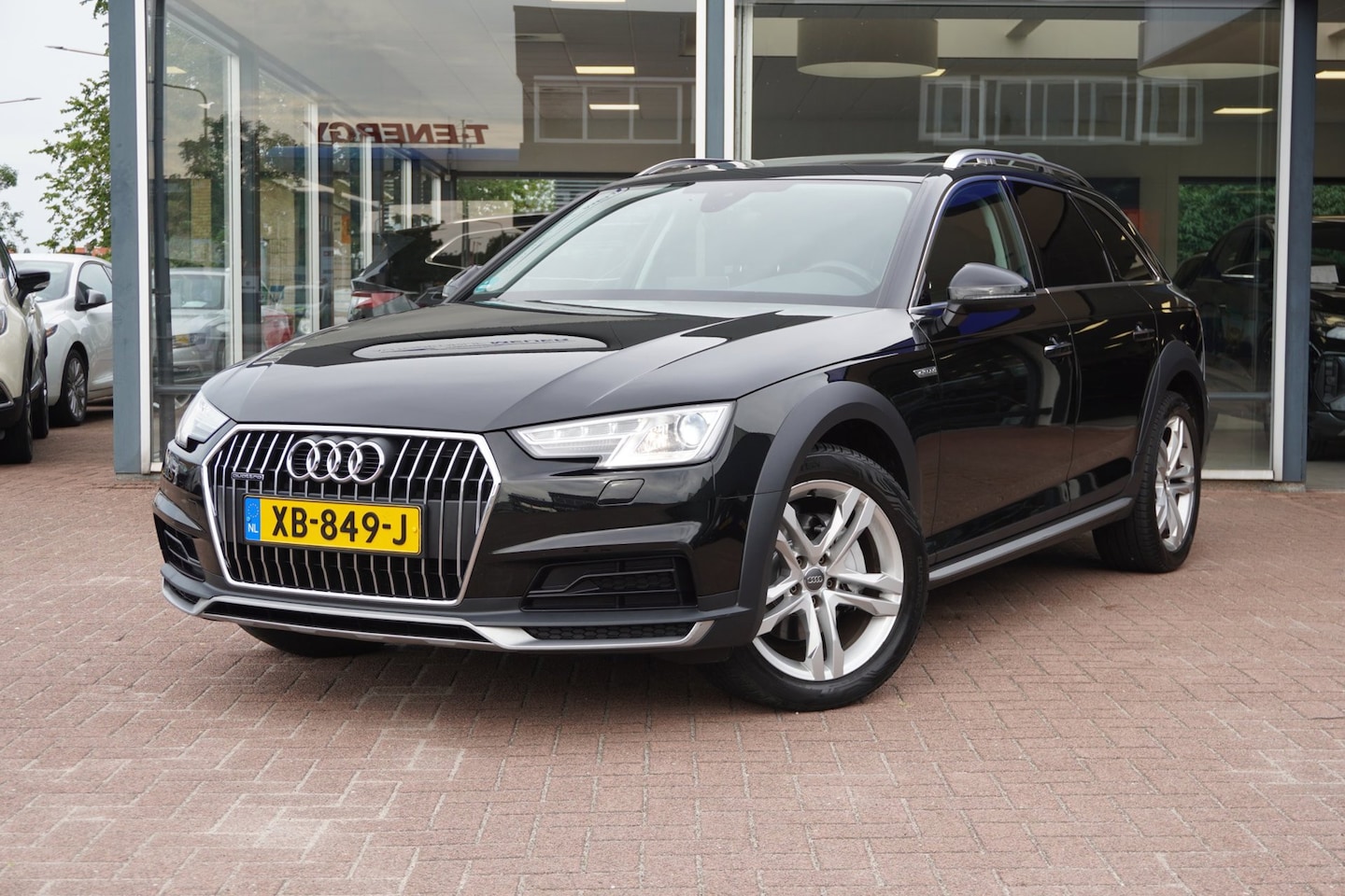 Audi A4 allroad quattro - 2.0 TDI Pro Line Plus Automaat | 151.000KM | Navigatie | Vol opties | Trekhaak | Inruil mo - AutoWereld.nl