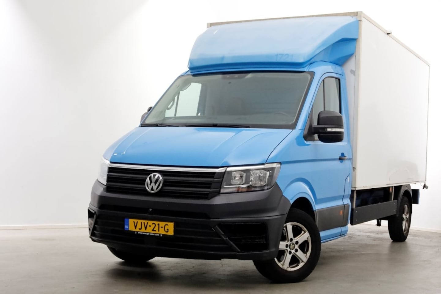 Volkswagen Crafter - 35 2.0 TDI E6 Bakwagen met achterdeuren 2-Persoons 03-2021 - AutoWereld.nl