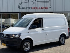 Volkswagen Transporter - 2.0 TDI 75KW 102PK L1H2 EURO 6 AIRCO/ CRUISE CONTROL/ PARKEERSENSOREN/ 100% DEALERONDERHOU