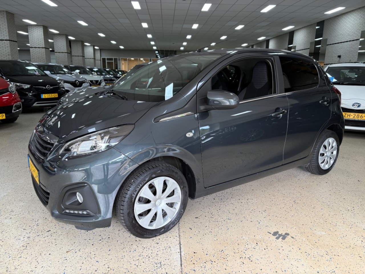 Peugeot 108 - 1.0 E-VTI Airco Multimedia USB NL auto NAP - AutoWereld.nl