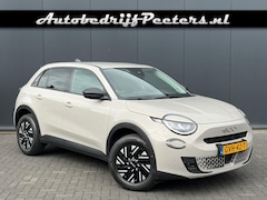 Fiat 600 - 1.2 Hybrid Urban Automaat Carplay Camera Cruise PDC NL-auto