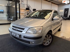 Hyundai Getz - 1.3i Dynamic Sky Dealer onderhouden Lage kilometerstand Airco Panoramadak Elektrisch verst