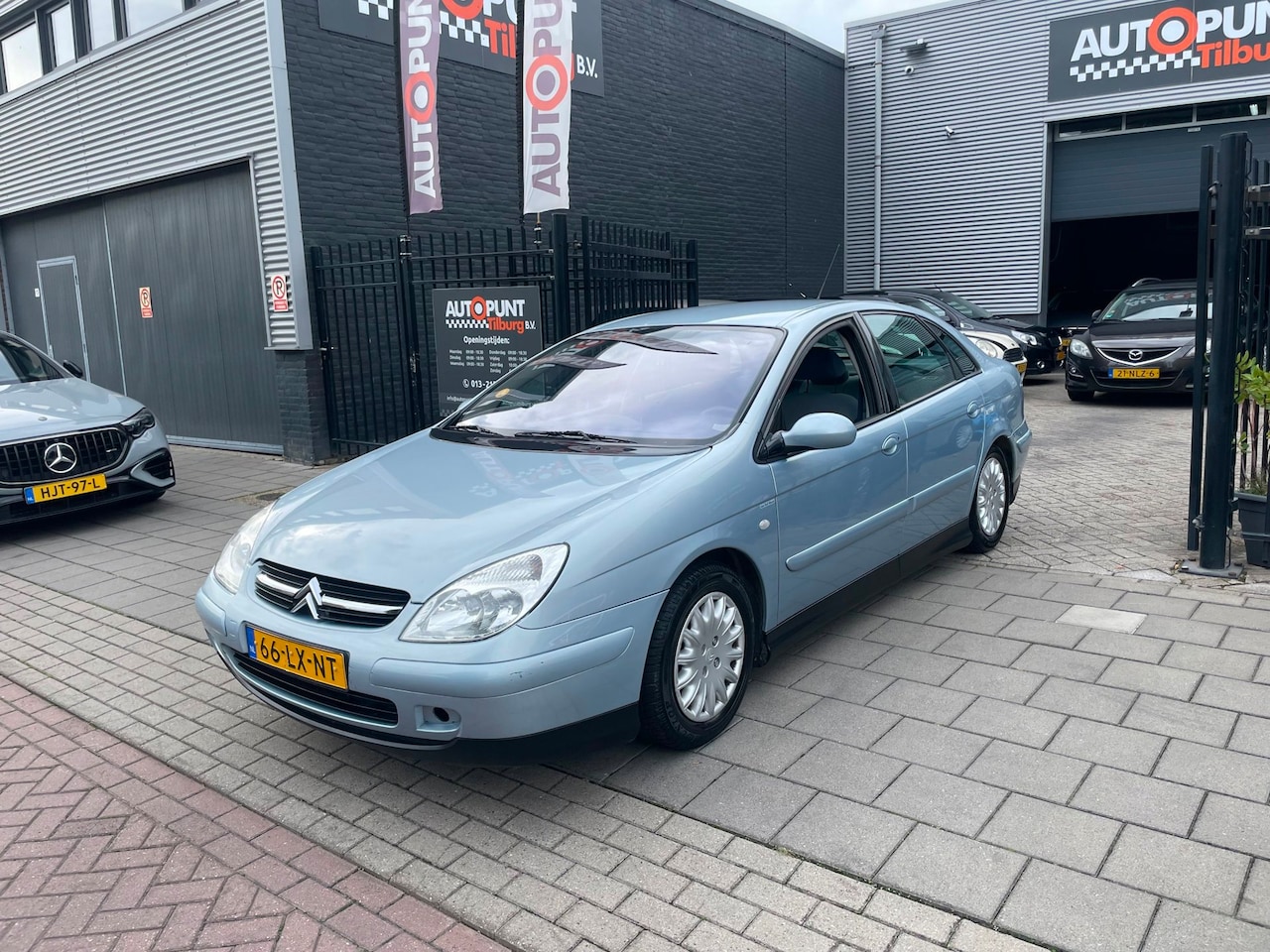 Citroën C5 - 1.8-16V Différence 2e Eigenaar! Trekhaak Airco NAP APK - AutoWereld.nl