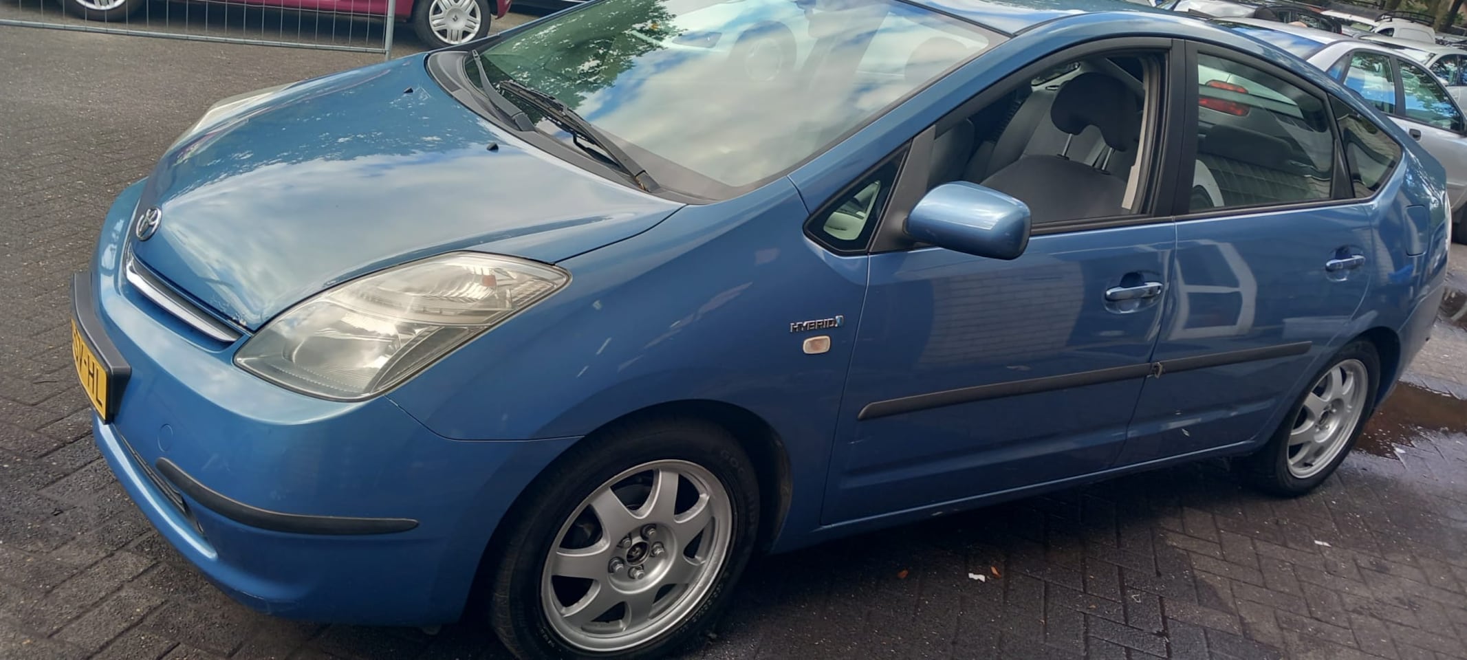 Toyota Prius - 1.5 VVT-i Business Edition - AutoWereld.nl