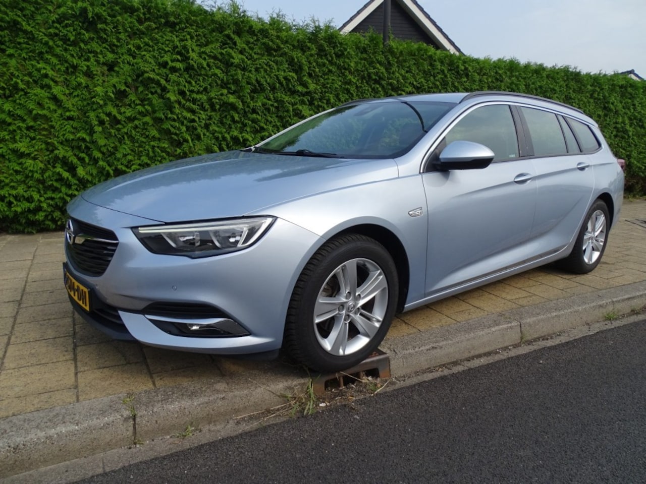 Opel Insignia - 1.5 T ONLINE ED-Media-Carplay-Blth-Cruise-Clima-Pdc - AutoWereld.nl