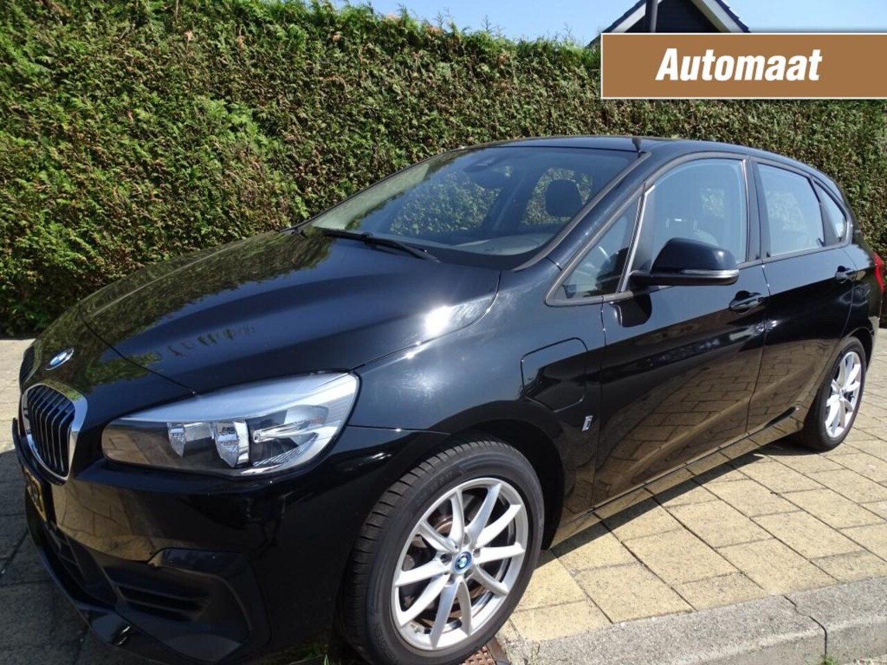 BMW 2-Serie - 225XE IP SAPHIR ED. Cruise-Blth-ECC-Navi-Trekhaak - AutoWereld.nl