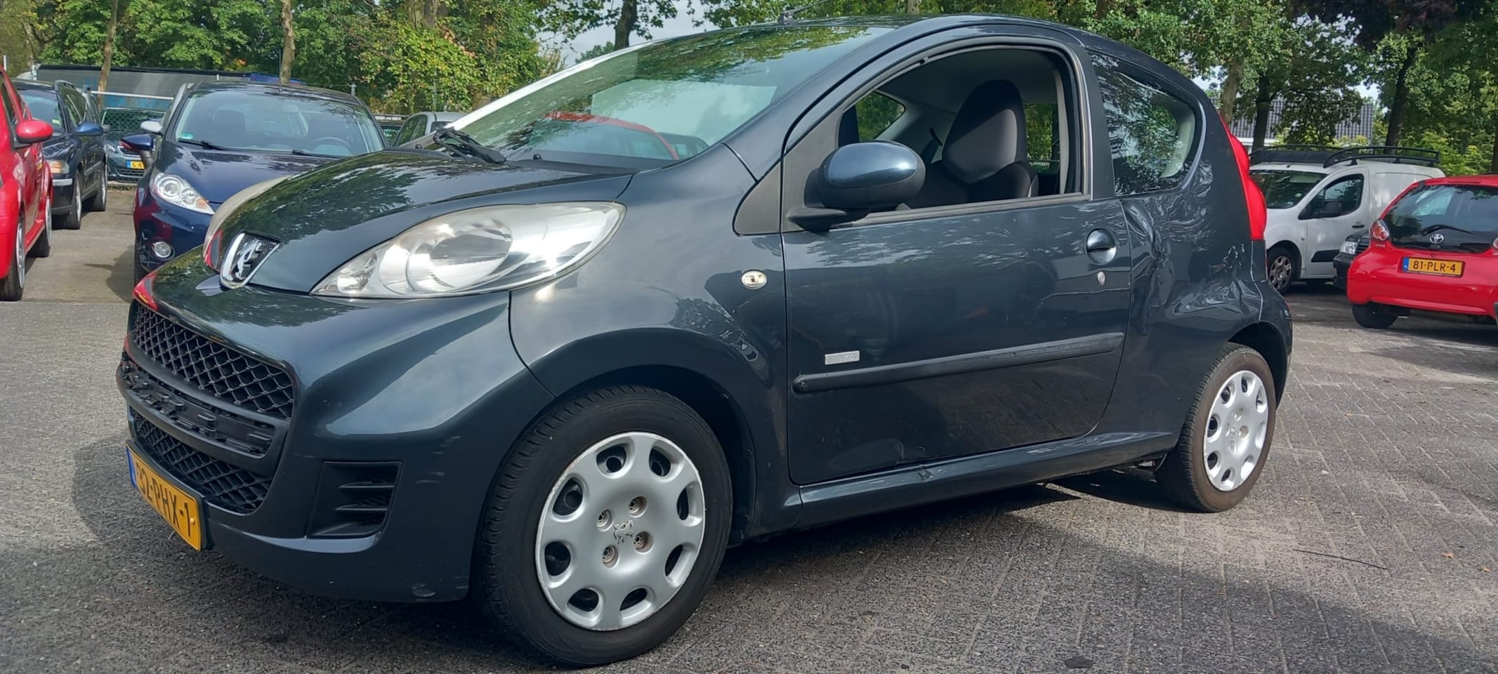 Peugeot 107 - 1.0-12V Millesim 200 - AutoWereld.nl