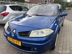 Renault Mégane - 1.6-16V Business Line