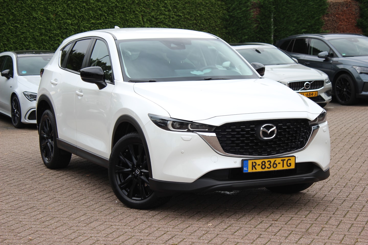Mazda CX-5 - 2.0 SkyActiv-G 165 Comfort / Trekhaak / Camera / CarPlay / 17'' / Stuur+Stoelverwarming / - AutoWereld.nl