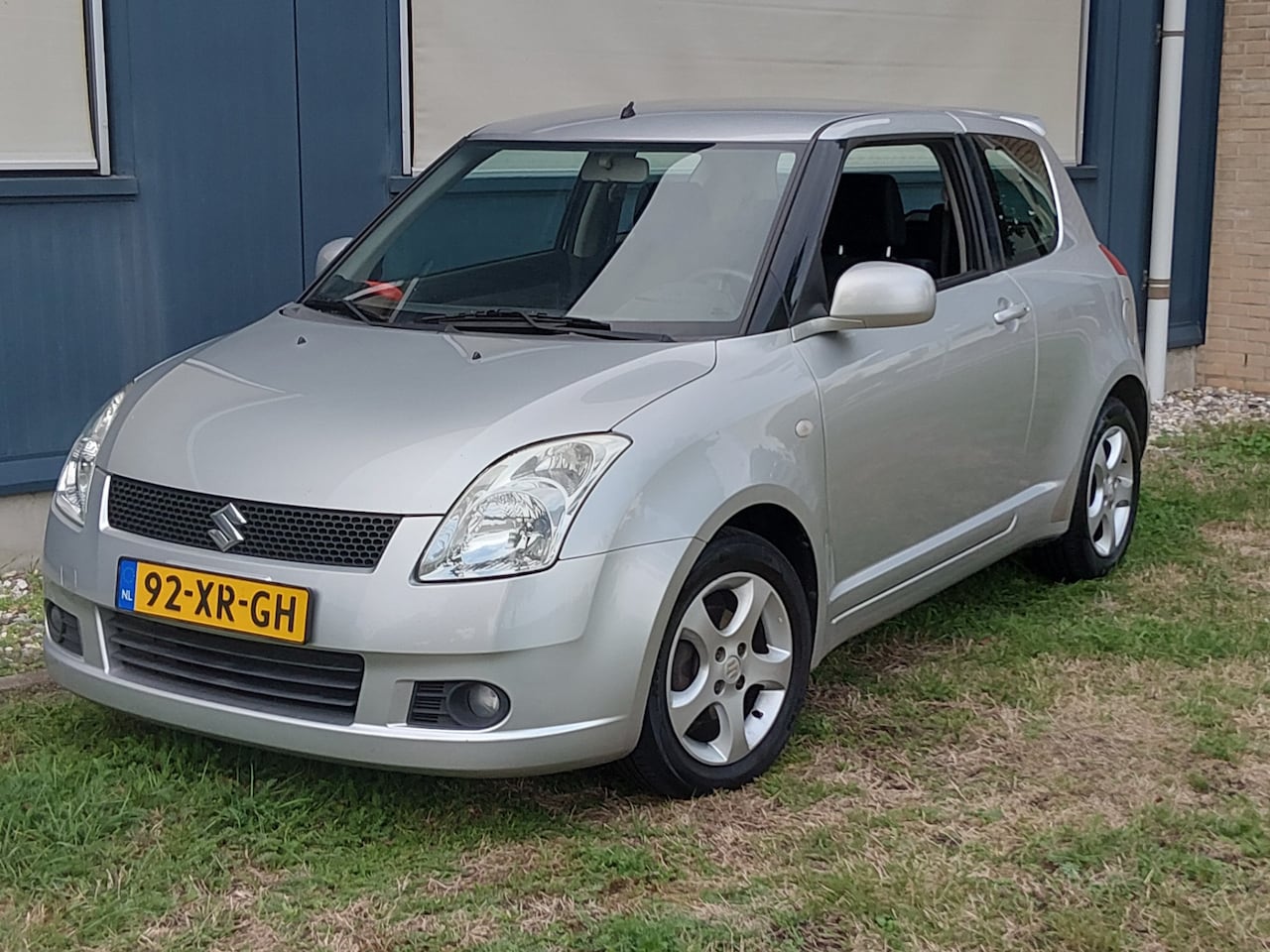 Suzuki Swift - 1.5 Exclusive 2007 Airco - AutoWereld.nl