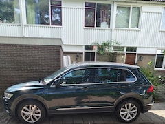 Volkswagen Tiguan - 2.0 TSI Highline 4Motion 1
