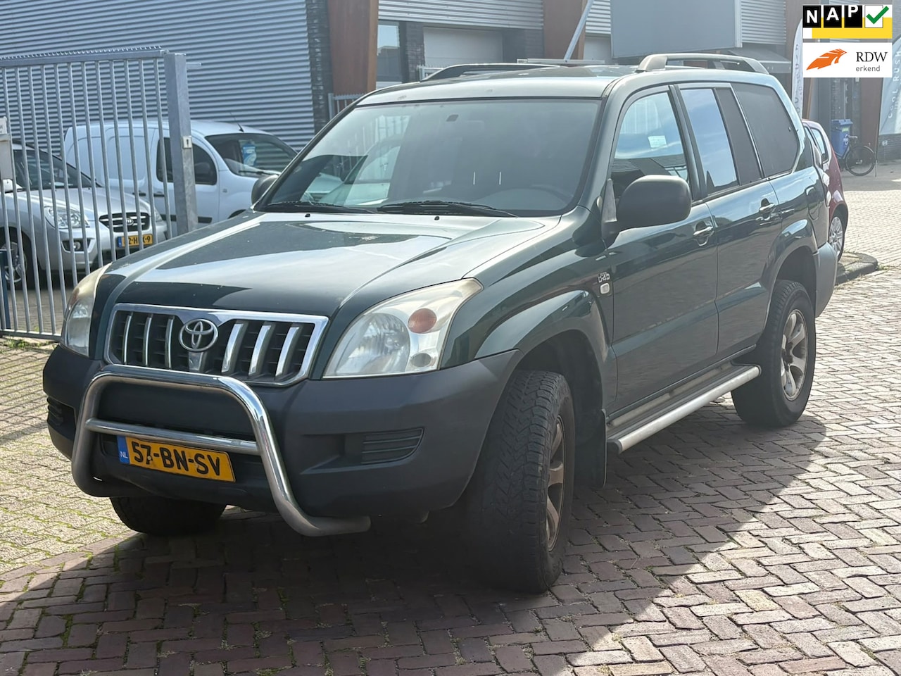 Toyota Land Cruiser - 3.0 D-4D LX Window Van Airco Stuurbekr Trekhaak - AutoWereld.nl