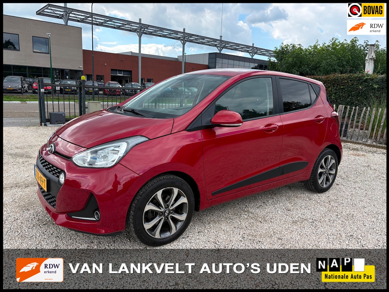 Hyundai i10 - 1.0i Premium Stoelverwarming, Climate, Apple Carplay - AutoWereld.nl