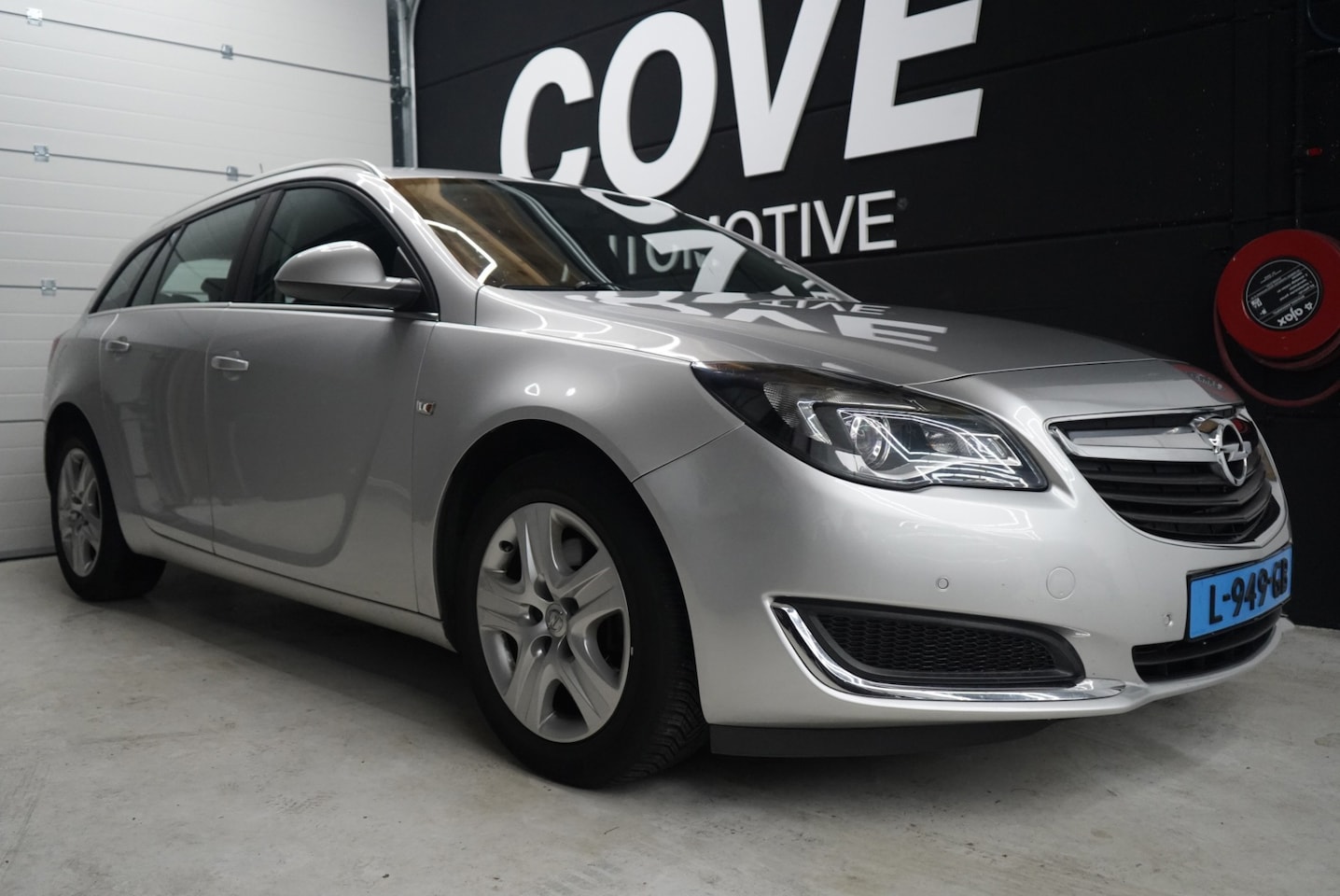 Opel Insignia Sports Tourer - 2.0 CDTI Cosmo | AIRCO | PARKEERSENSOREN | AUTOMAAT - AutoWereld.nl