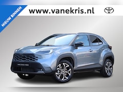 Toyota Yaris Cross - 1.5 Hybrid 130 First Edition, Comfort Pack, Nieuw en direct leverbaar met €2.500, - inruil