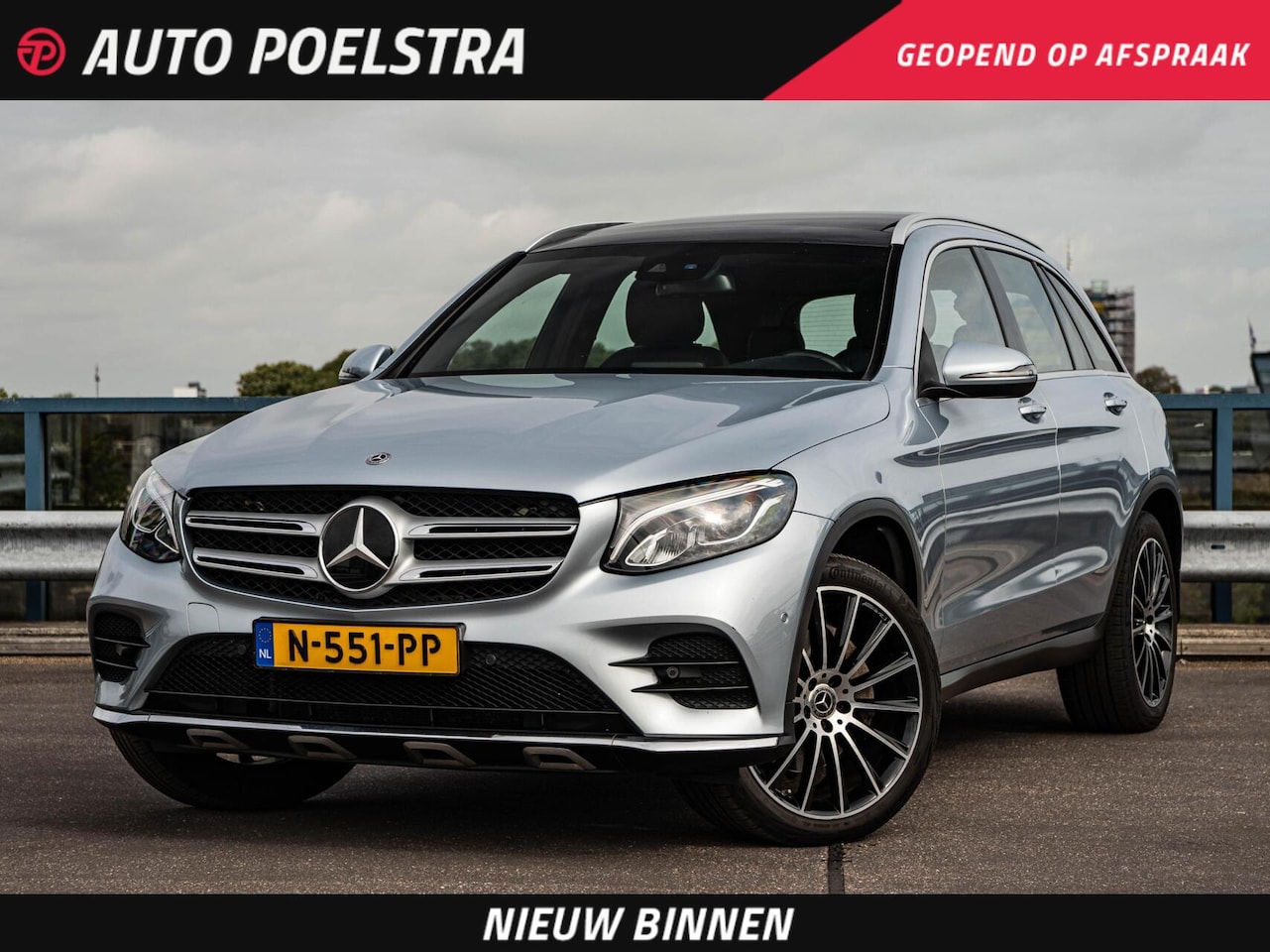 Mercedes-Benz GLC-klasse - 250 4MATIC Premium Plus AMG | Panoramadak | Trekhaak | Memory | Camera | Distronic Pro | 2 - AutoWereld.nl