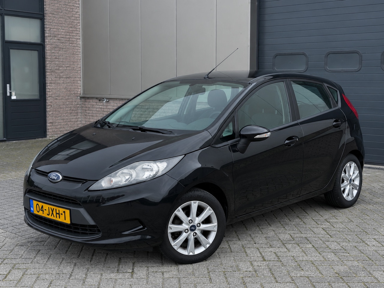 Ford Fiesta - 1.25 Titanium 5-DRS Airco/Aux NL Auto - AutoWereld.nl