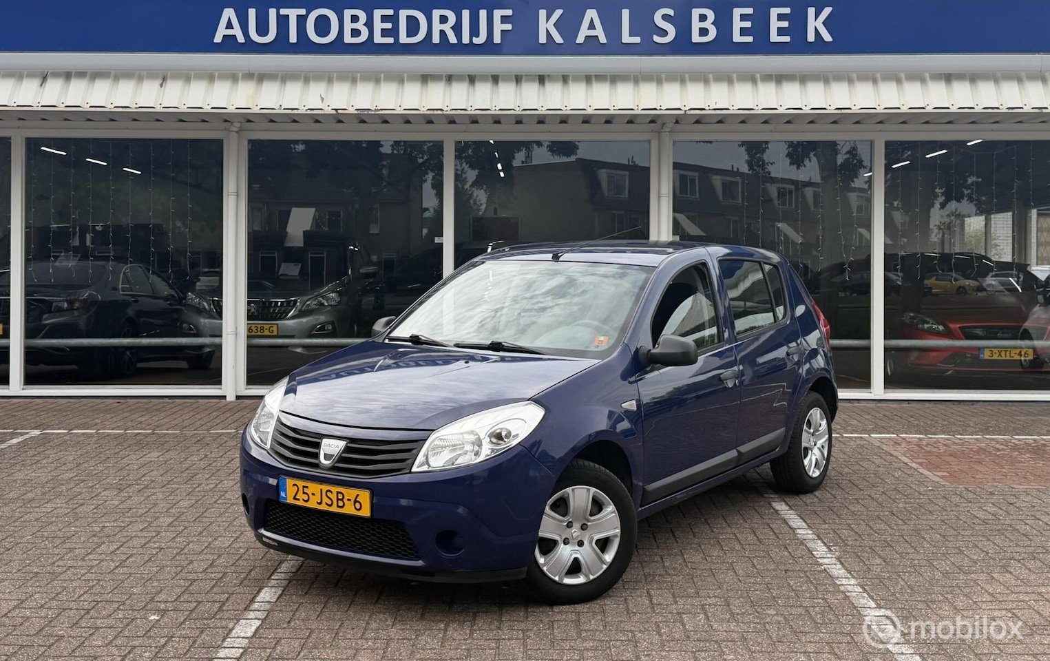 Dacia Sandero - 1.2 Ambiance|Nieuwe APK 10-27|Inruil koopje| - AutoWereld.nl