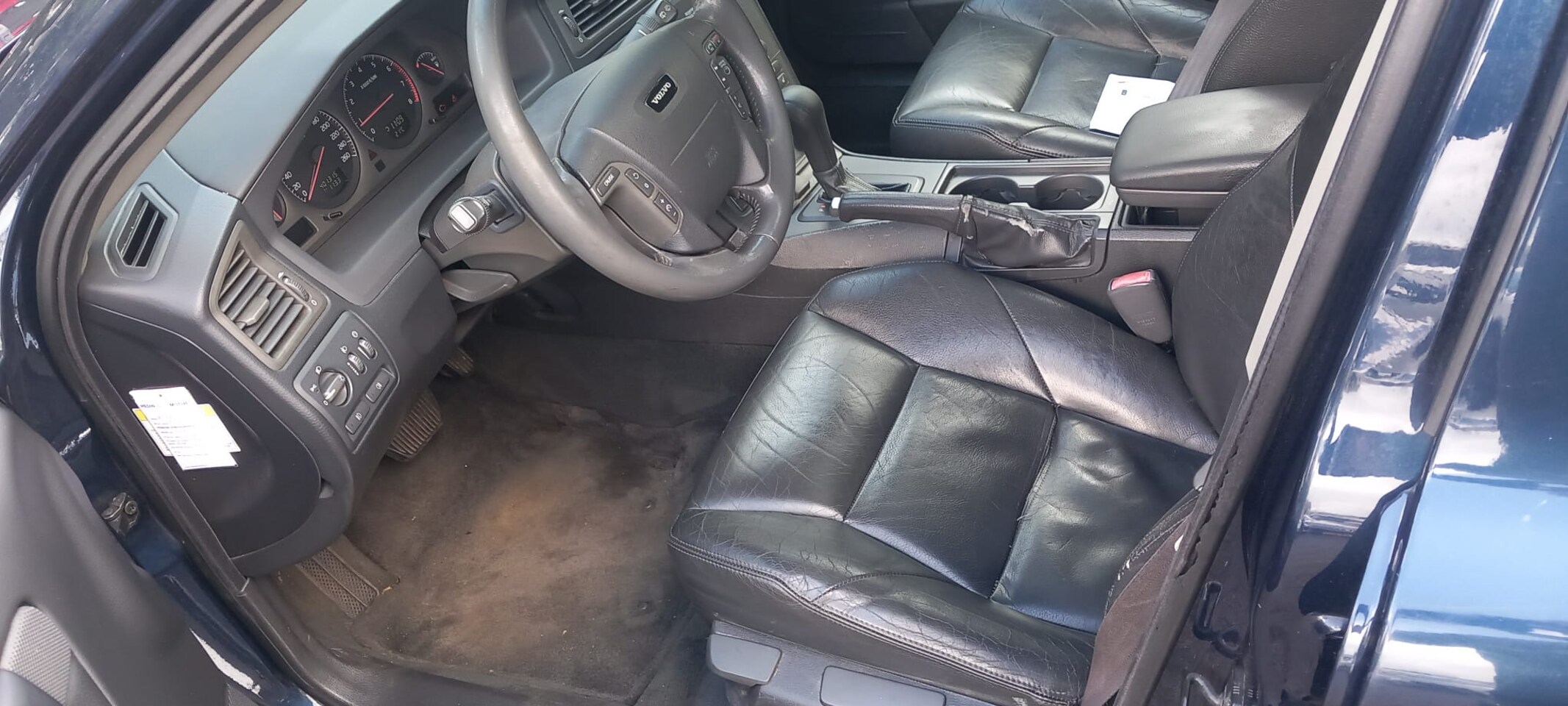 Volvo V70 - 2.4 Comfort Line