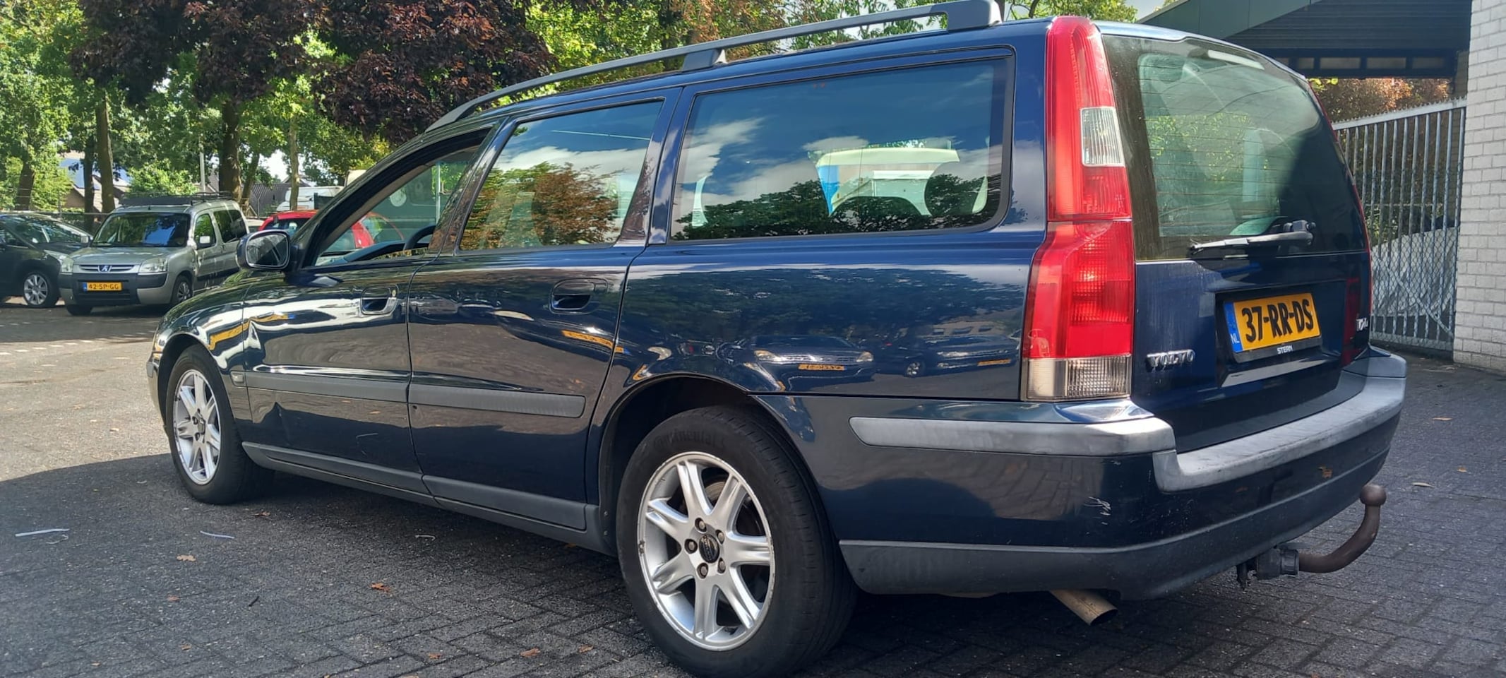 Volvo V70 - 2.4 Comfort Line