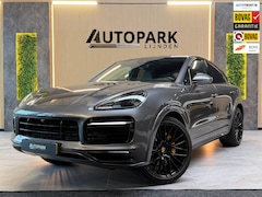 Porsche Cayenne Coupé - 3.0 E-Hybrid PANO|BOSE|SOFTCLOSE|SPORTUITLAAT|KEYLESS|360 CAMERA|TREKHAAK|BOSE|22 INCH|90%