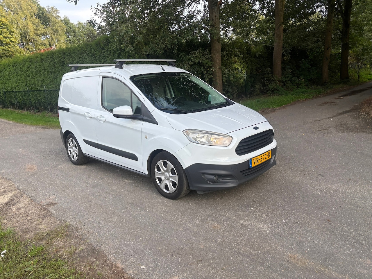 Ford Transit Courier - 1.5 TDCI Trend 1.5 TDCI Trend - AutoWereld.nl