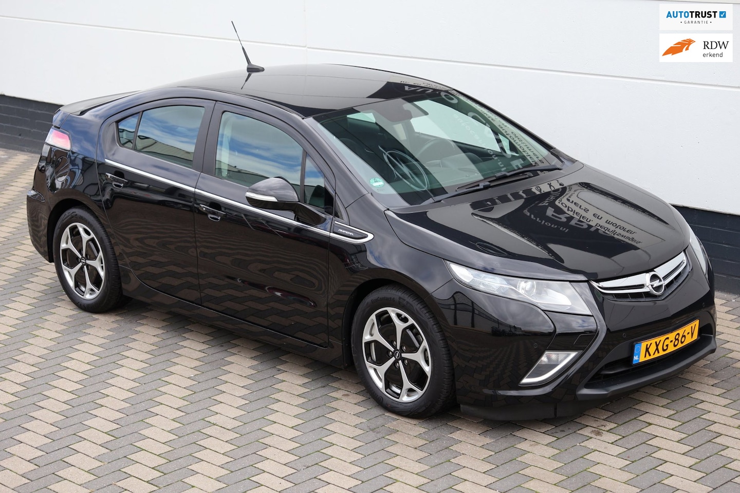 Opel Ampera - 1.4 PHEV Navi Camera Cruise Leder Keyless !! - AutoWereld.nl