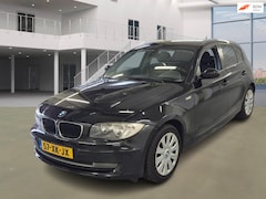 BMW 1-serie - 118i High Executive PSENSOR CRUISE AIRCO