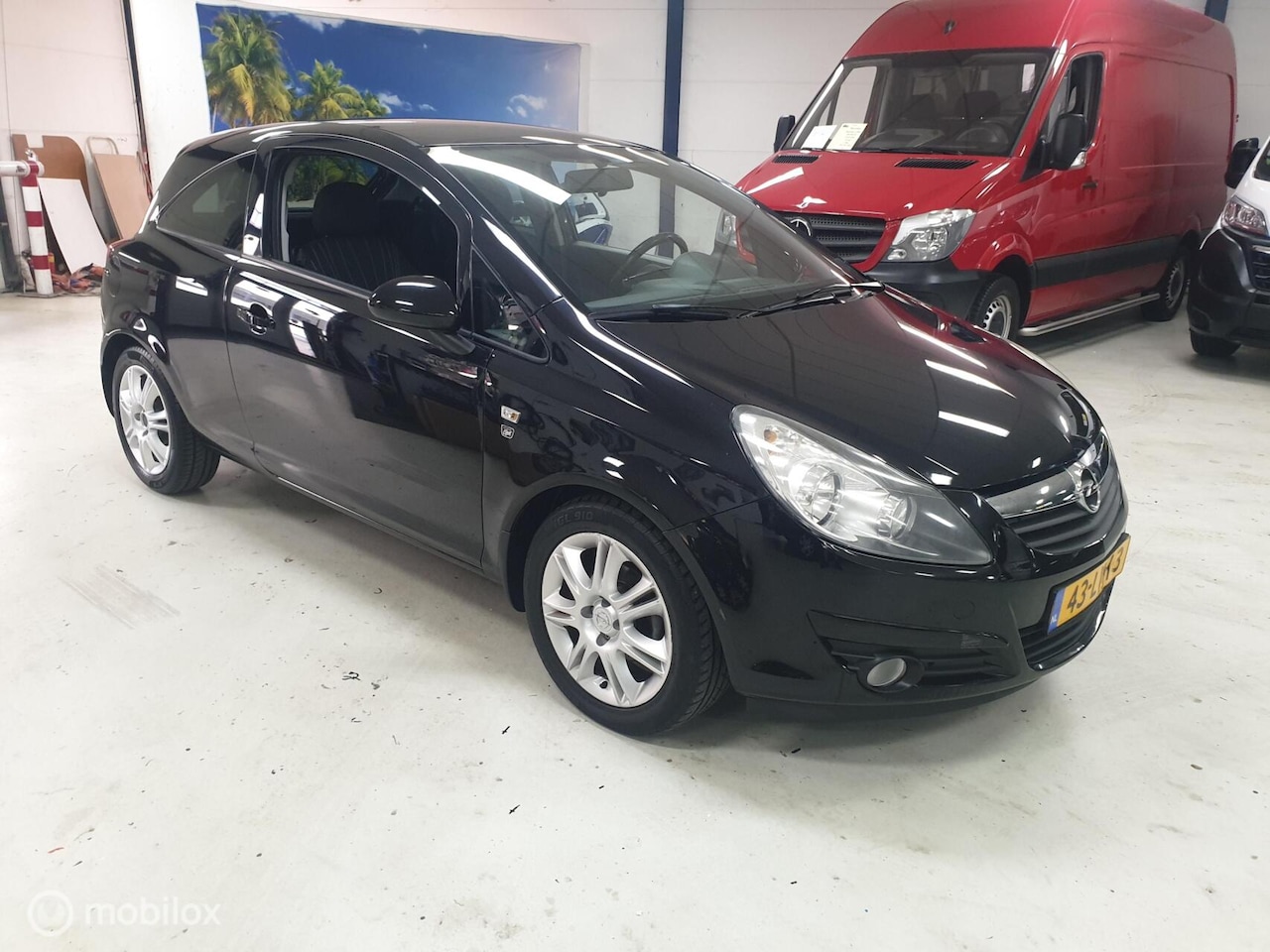 Opel Corsa - 1.2-16V Cosmo 2010 Airco! 86 PK - AutoWereld.nl