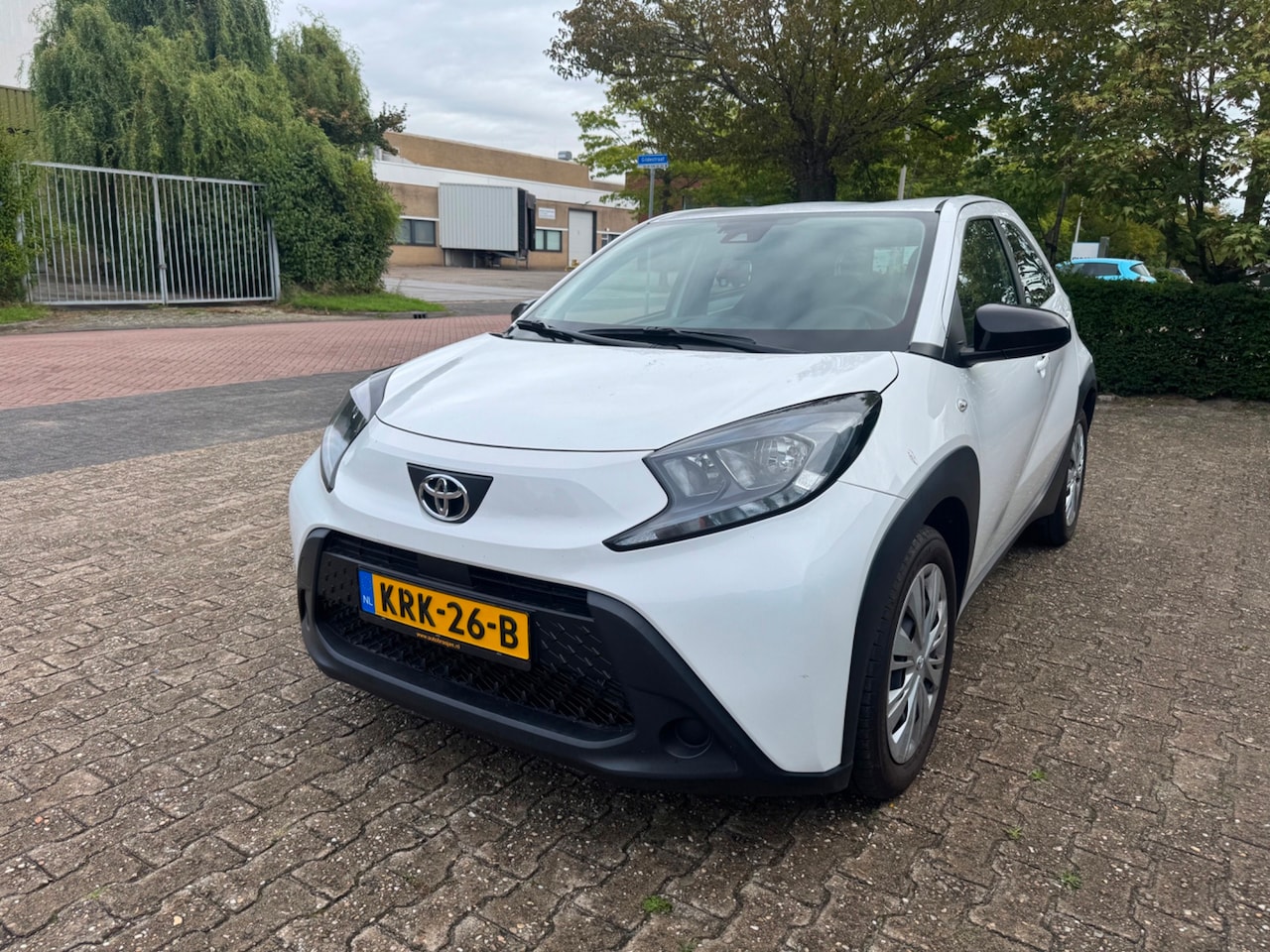 Toyota Aygo X - 1.0 VVT-i S-CVT play 1.0 VVT-i S-CVT Play - AutoWereld.nl